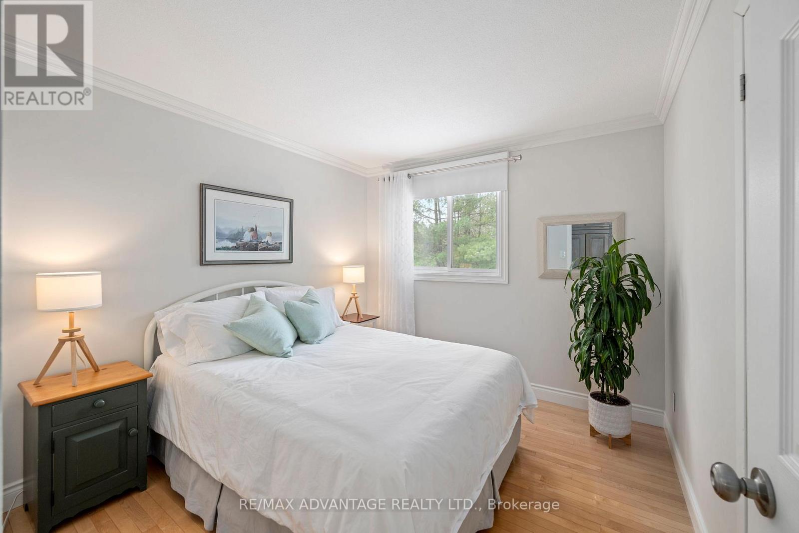 120 Edgehill Crescent, London North (North F), Ontario  N6G 2T4 - Photo 30 - X12898420