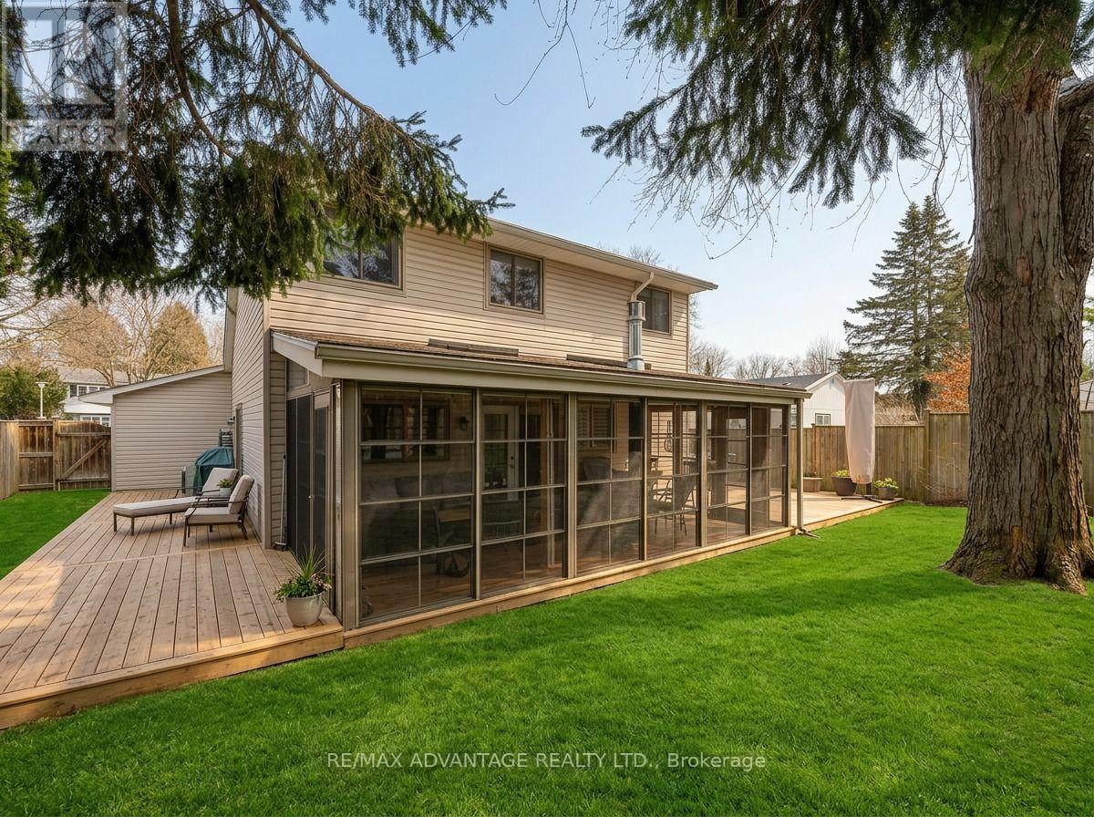 120 Edgehill Crescent, London North (North F), Ontario  N6G 2T4 - Photo 35 - X12898420