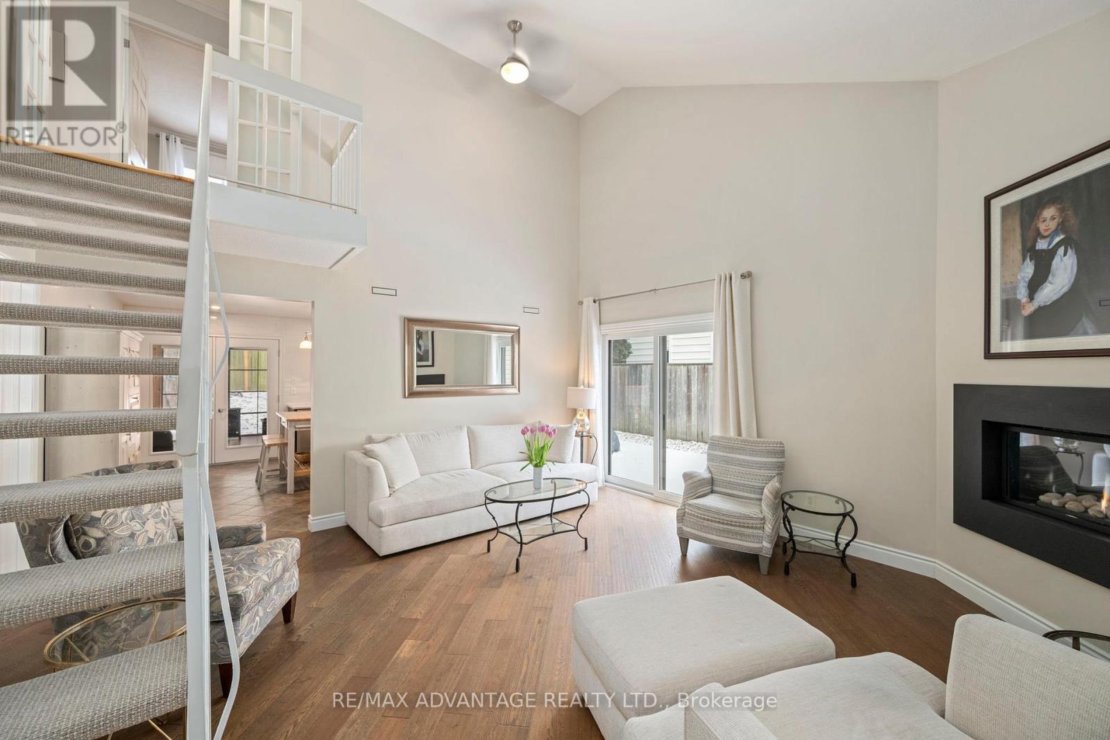 120 Edgehill Crescent, London North (North F), Ontario  N6G 2T4 - Photo 8 - X12898420