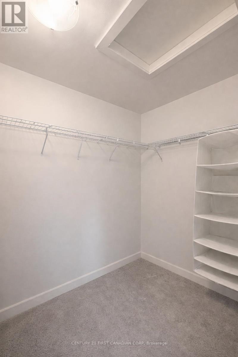 36 - 925 Deveron Crescent, London South, Ontario  N5Z 5C5 - Photo 10 - X12898426