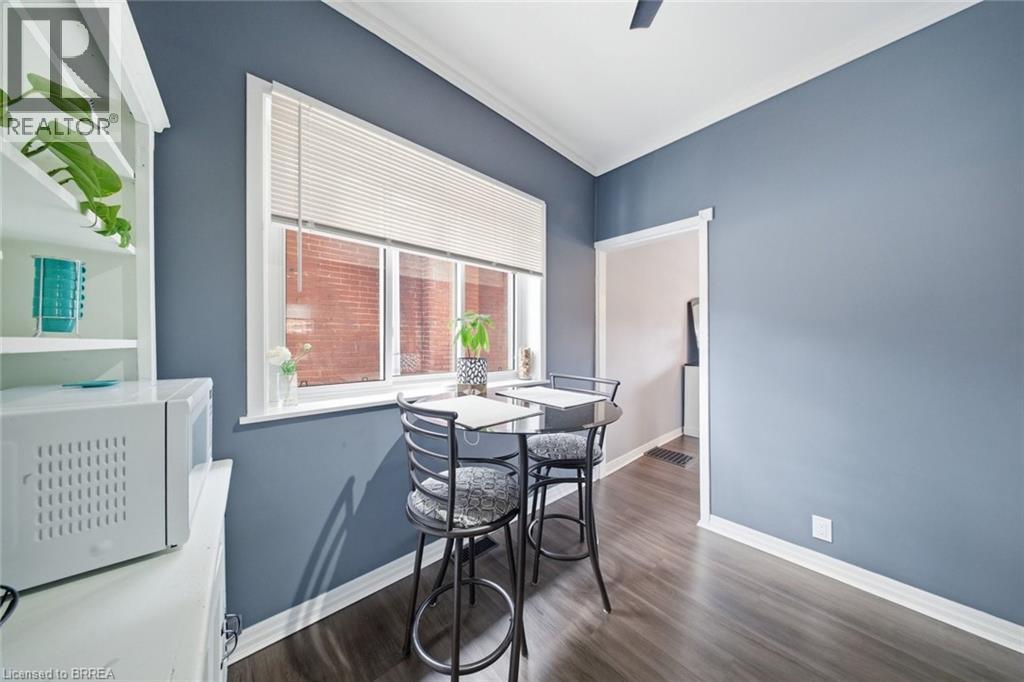 8 Carlyle Street, Brantford, Ontario  N3T 2C1 - Photo 14 - 40812471