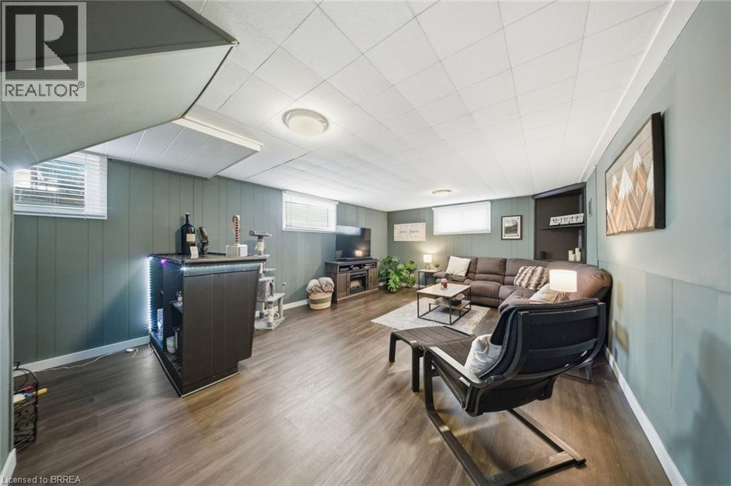 8 Carlyle Street, Brantford, Ontario  N3T 2C1 - Photo 22 - 40812471