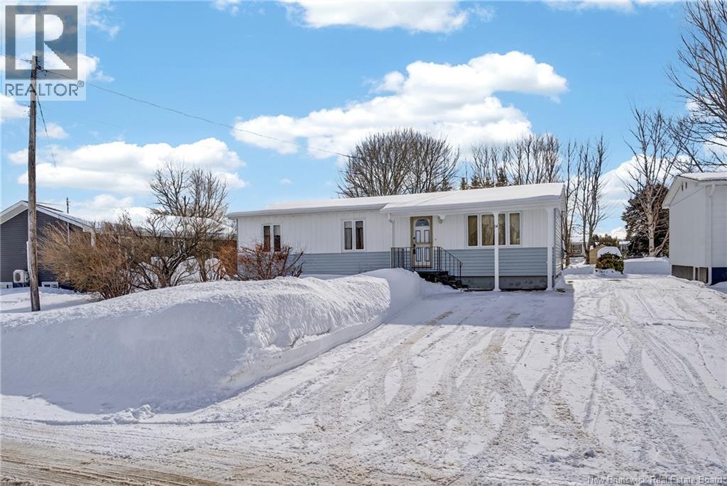 14 Kennedy Drive, Charlo, New Brunswick  E8E 2M2 - Photo 1 - NB133848
