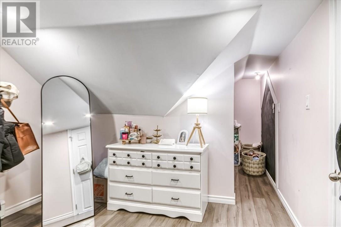 904 Howey Drive, Greater Sudbury, Ontario  P3B 1H4 - Photo 18 - 2126841