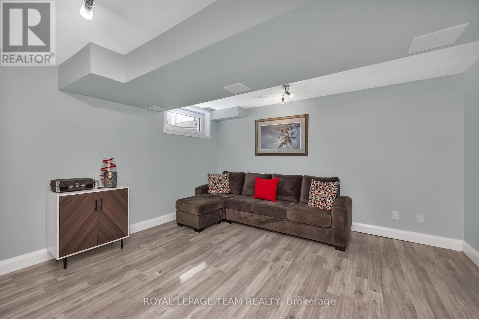 78 Grammercy Parkway, Ottawa, Ontario  K2C 4E4 - Photo 20 - X12898394