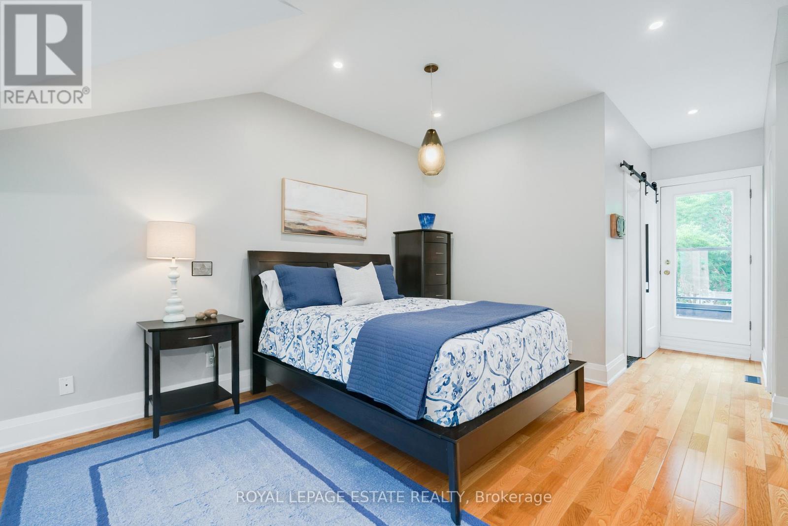 18 Bastedo Avenue, Toronto (Woodbine Corridor), Ontario  M4C 3M7 - Photo 25 - E12898404