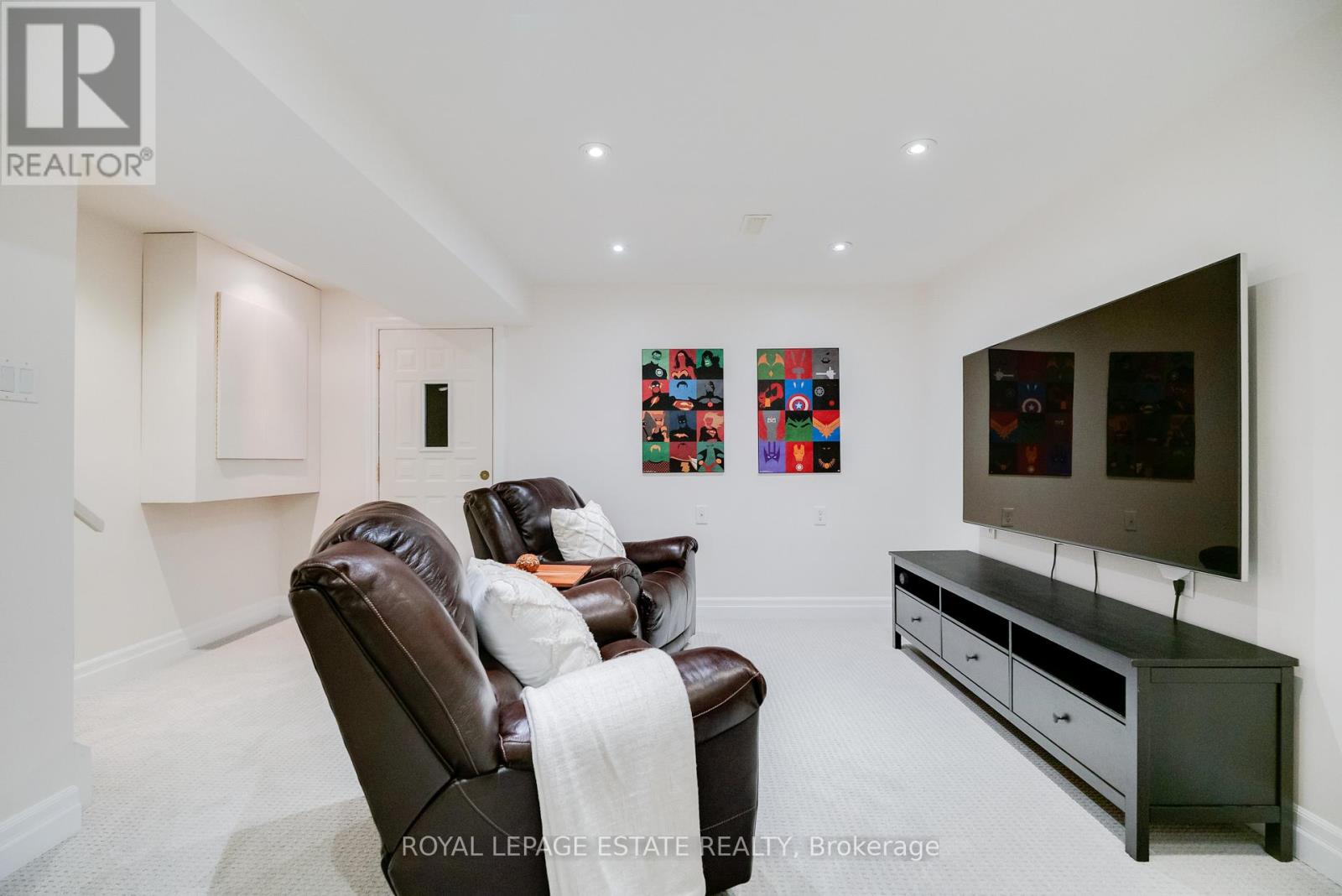 18 Bastedo Avenue, Toronto (Woodbine Corridor), Ontario  M4C 3M7 - Photo 30 - E12898404