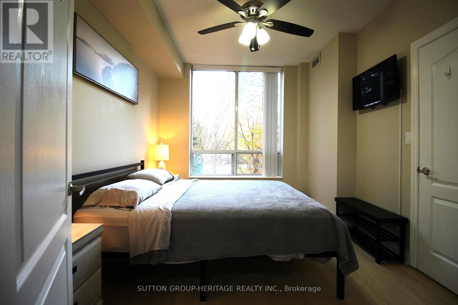 211 - 1105 Leslie Street, Toronto, Ontario  M3C 4G9 - Photo 10 - C12870518