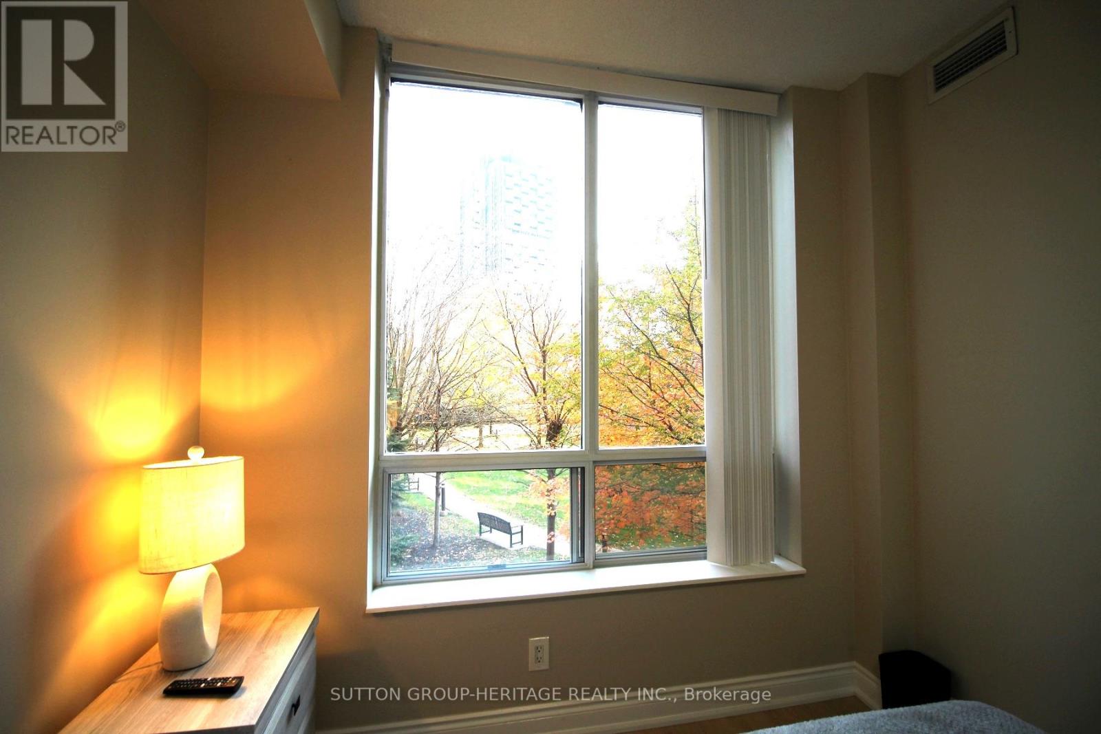 211 - 1105 Leslie Street, Toronto, Ontario  M3C 4G9 - Photo 13 - C12870518