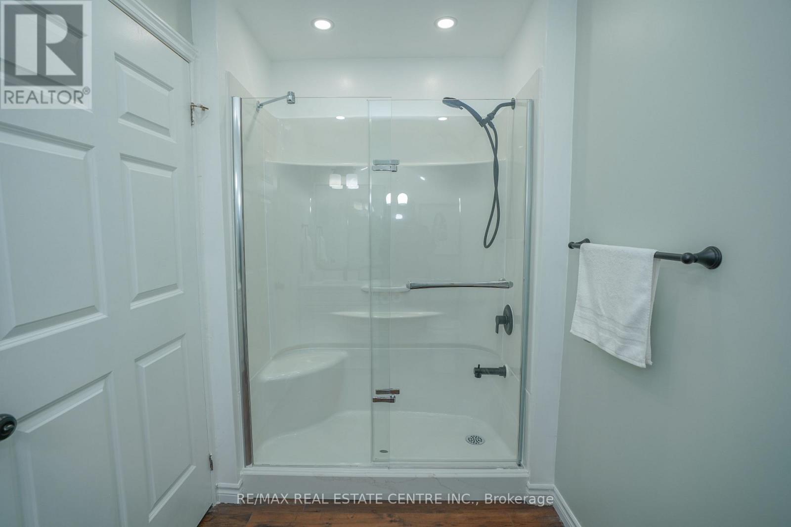 107 - 7 Kay Crescent, Guelph, Ontario  N1L 0P9 - Photo 32 - X12897578