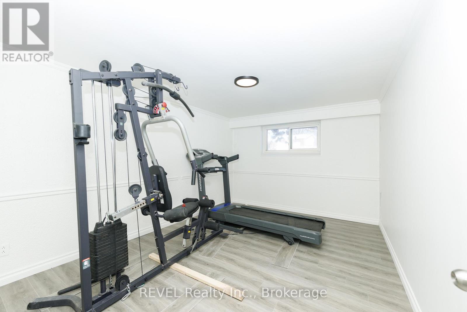 775 Greg Drive, Burlington (Shoreacres), Ontario  L7L 5G1 - Photo 21 - W12774390