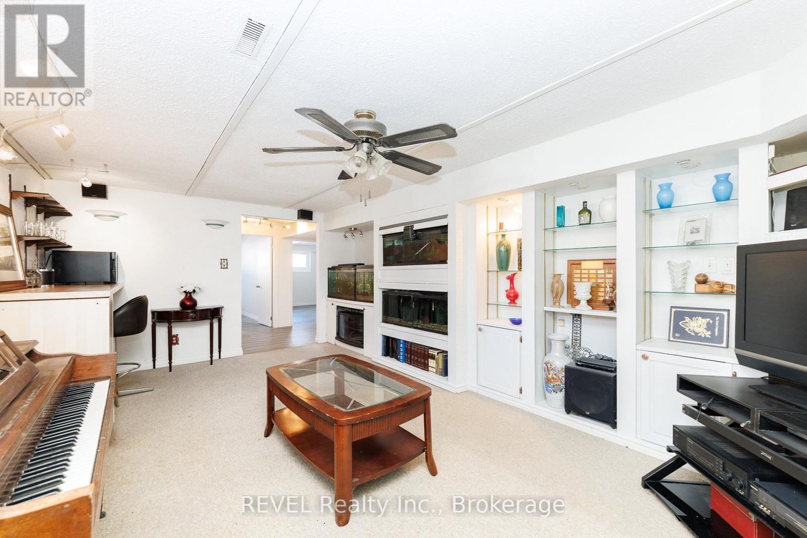 775 Greg Drive, Burlington (Shoreacres), Ontario  L7L 5G1 - Photo 17 - W12774390