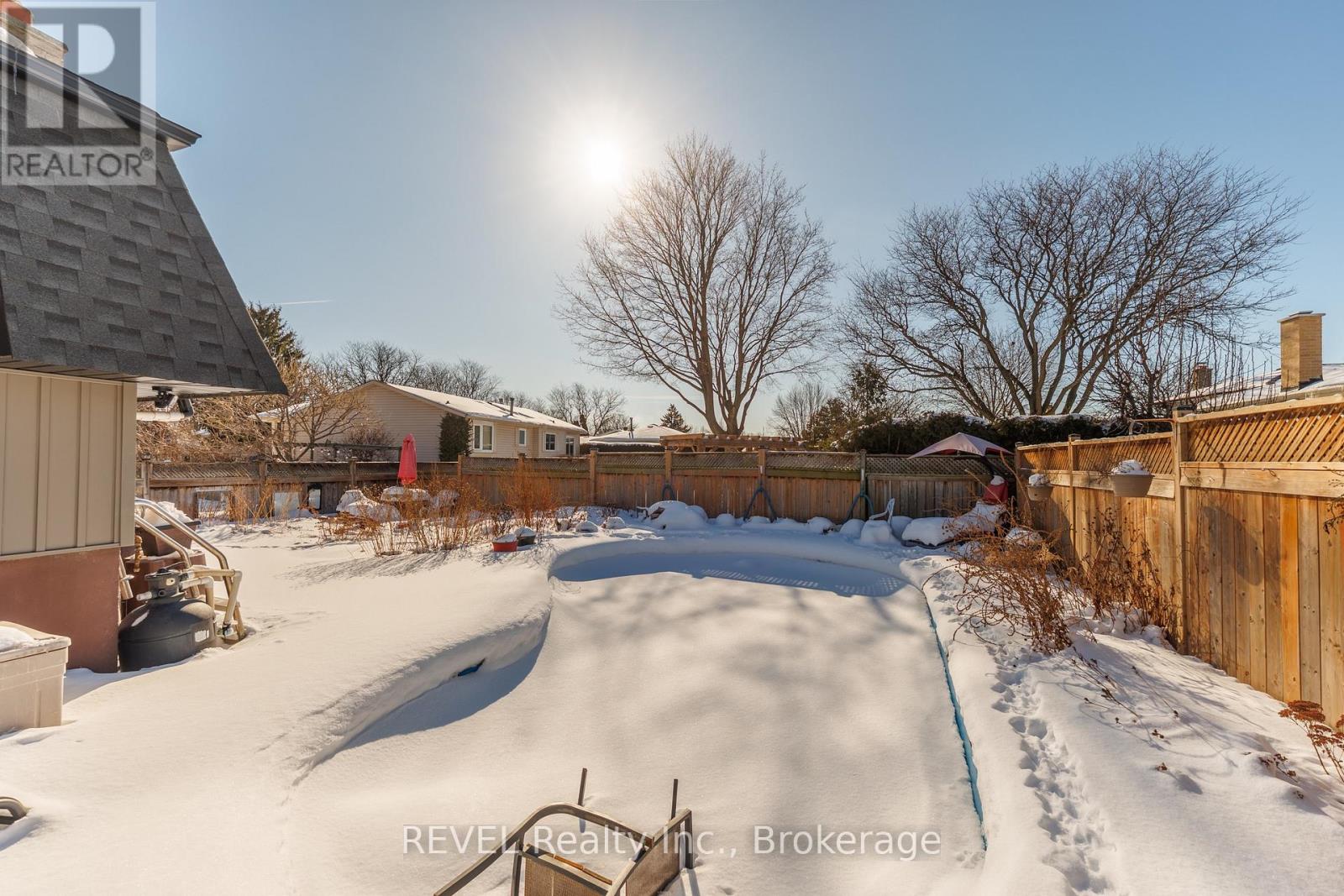 775 Greg Drive, Burlington (Shoreacres), Ontario  L7L 5G1 - Photo 29 - W12774390