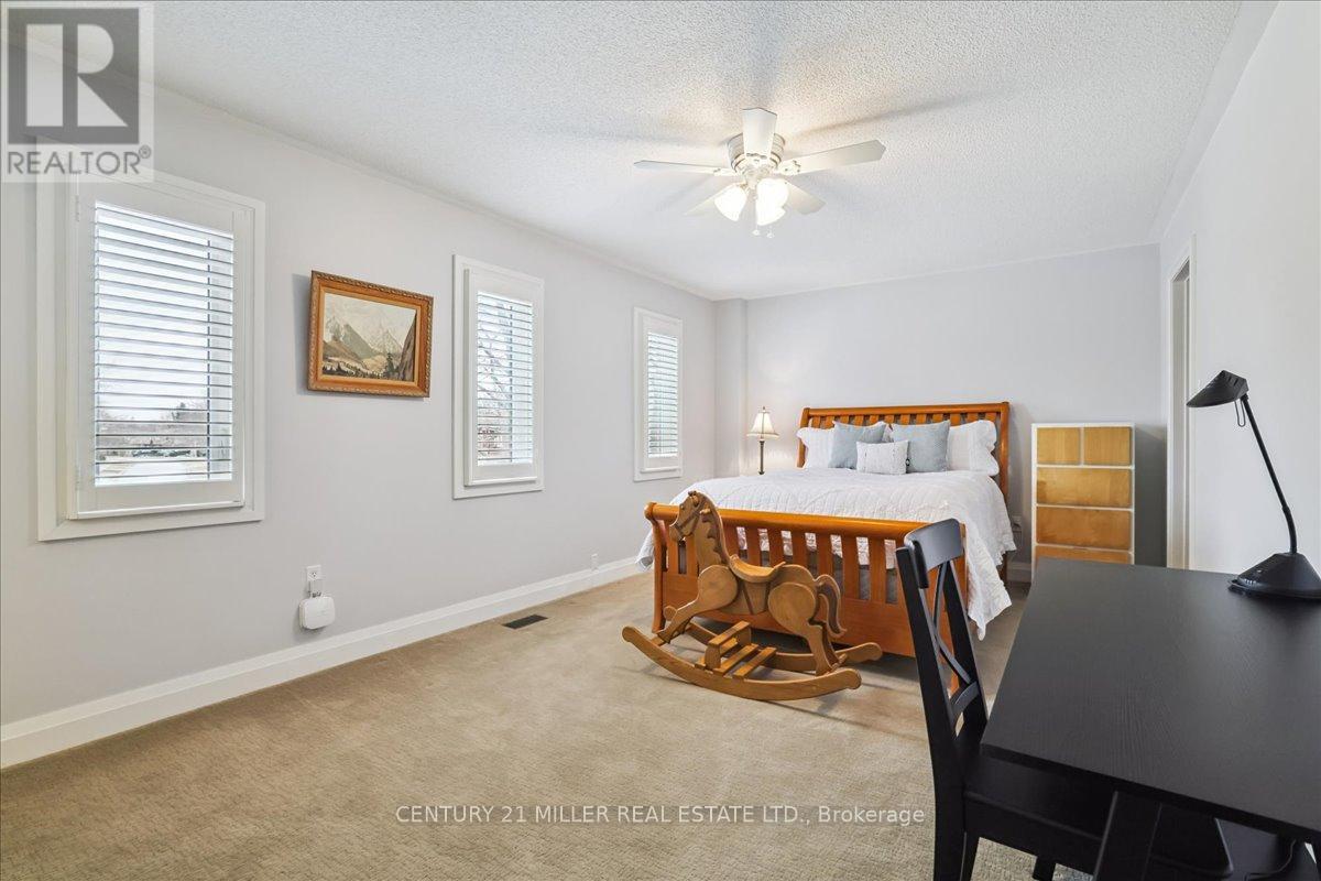 2356 Mowat Avenue, Oakville (Ro River Oaks), Ontario  L6H 5X3 - Photo 21 - W12898392