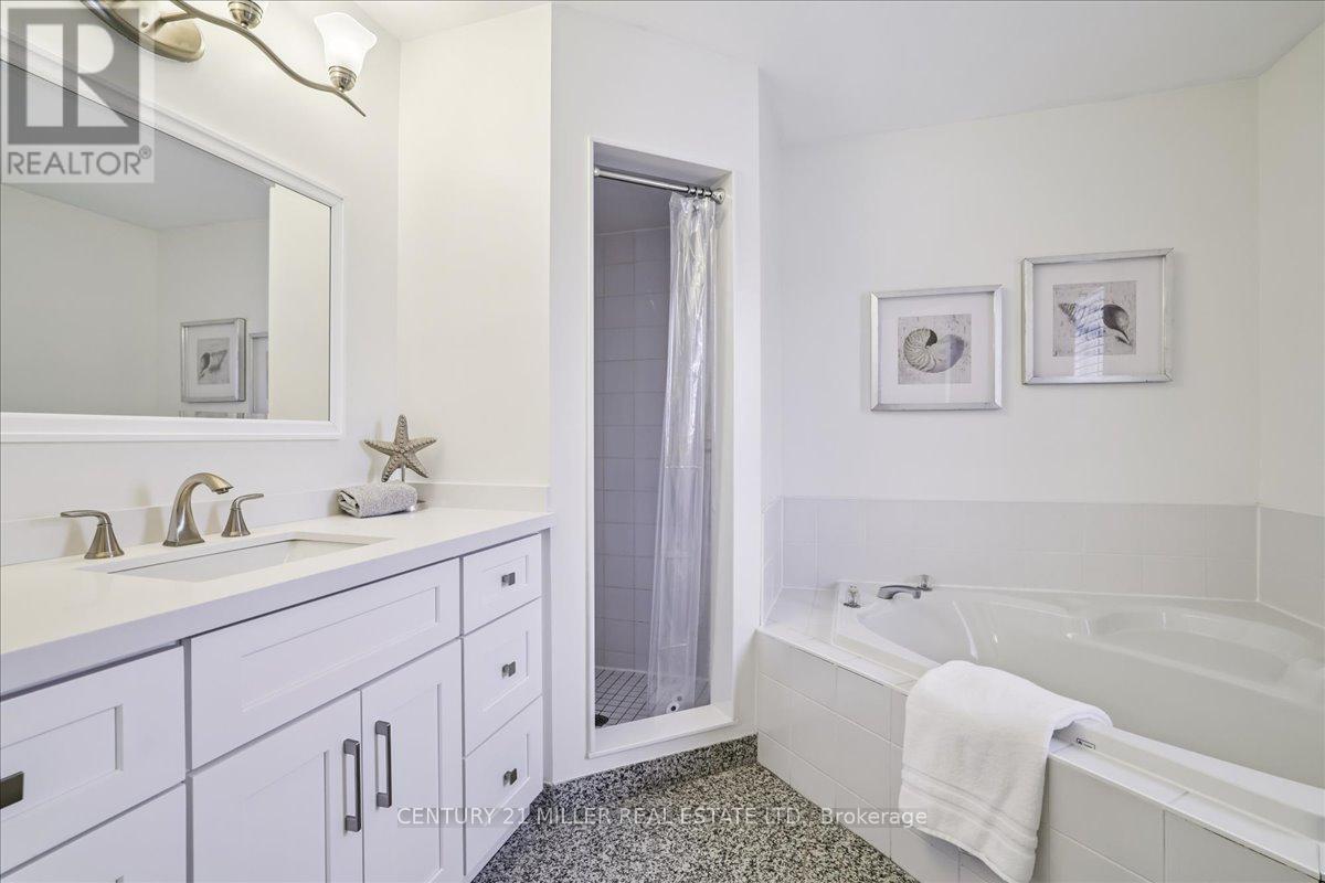 2356 Mowat Avenue, Oakville (Ro River Oaks), Ontario  L6H 5X3 - Photo 22 - W12898392