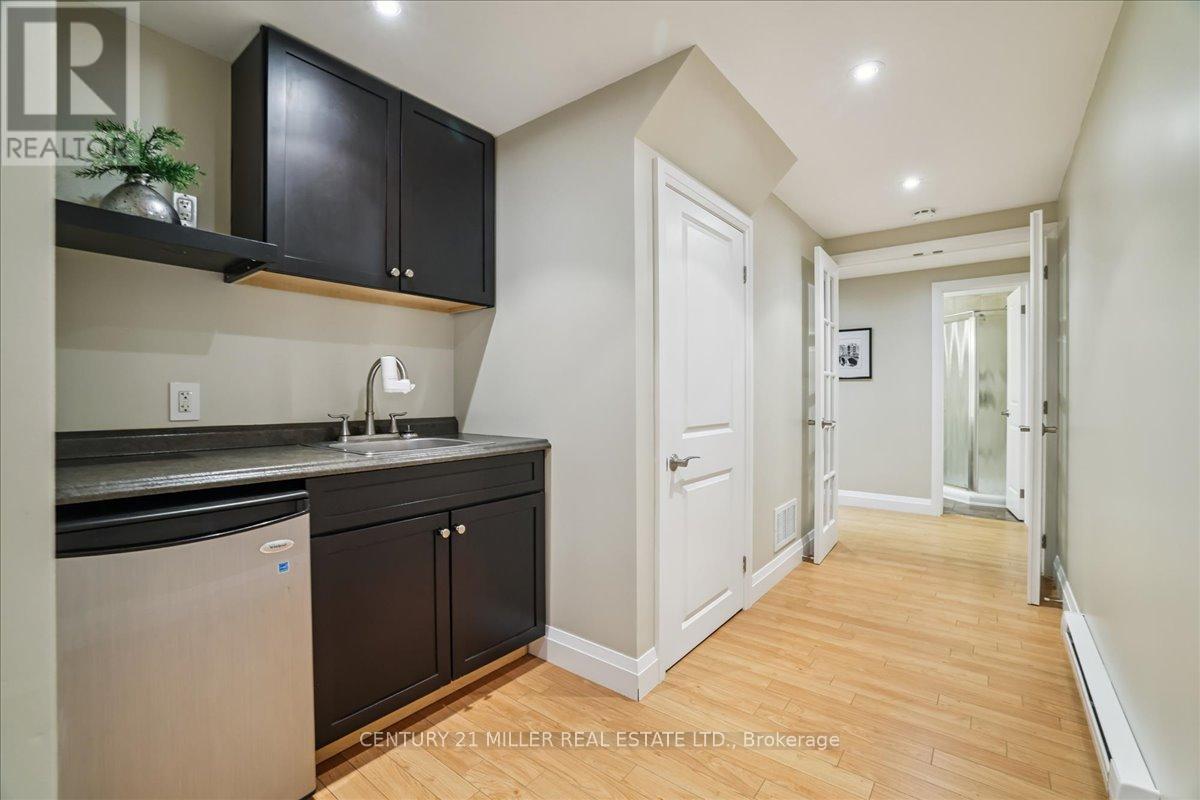 2356 Mowat Avenue, Oakville (Ro River Oaks), Ontario  L6H 5X3 - Photo 28 - W12898392