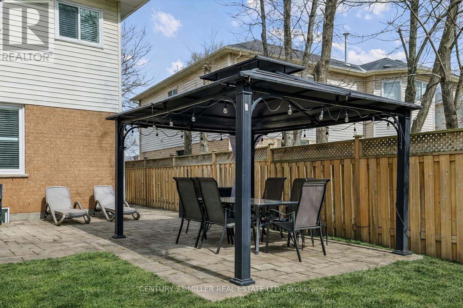 2356 Mowat Avenue, Oakville (Ro River Oaks), Ontario  L6H 5X3 - Photo 36 - W12898392