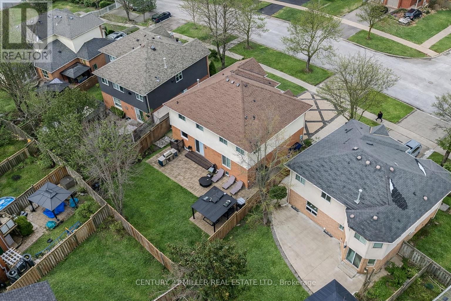 2356 Mowat Avenue, Oakville (Ro River Oaks), Ontario  L6H 5X3 - Photo 43 - W12898392