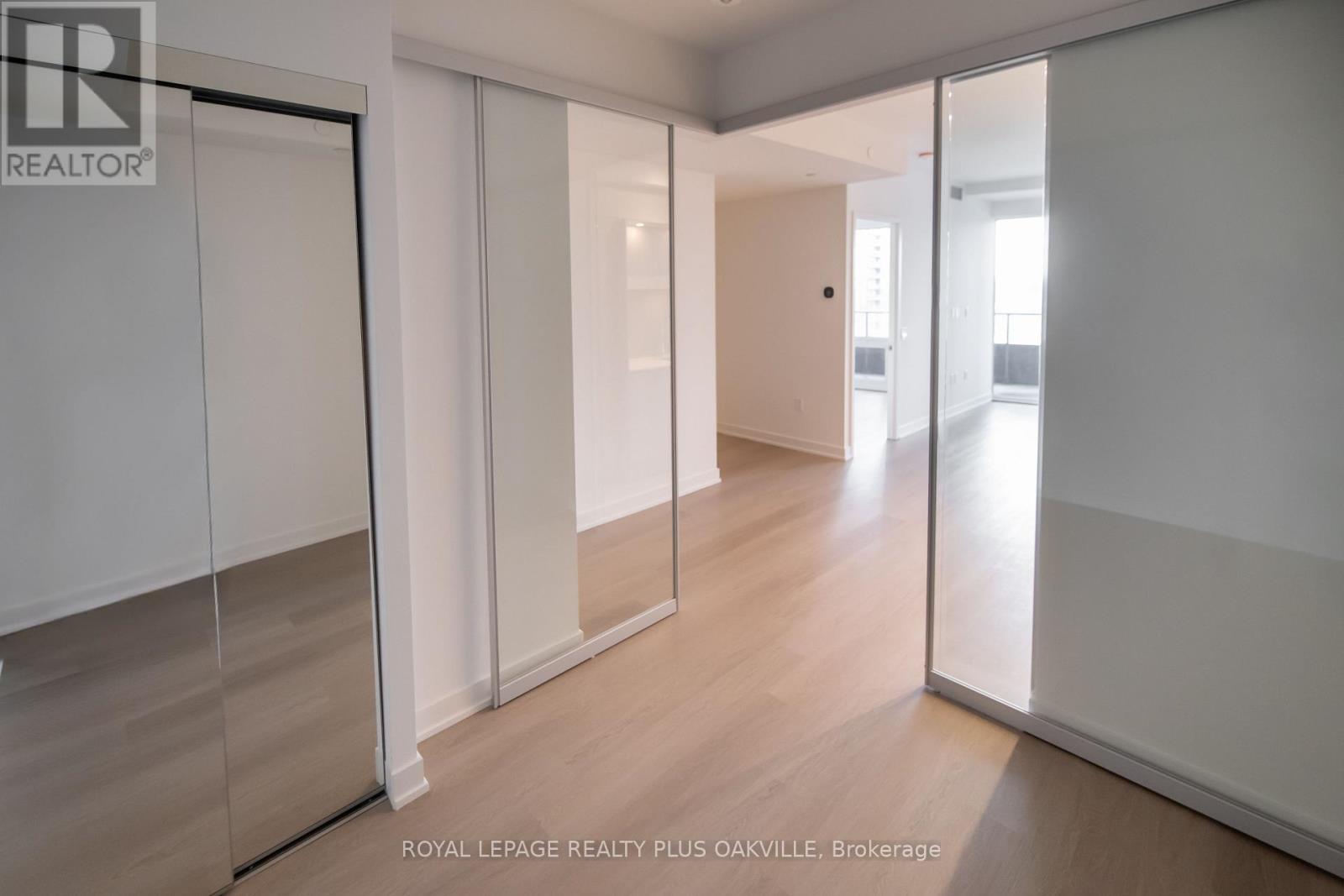 1505 - 505 Webb Drive, Mississauga (City Centre), Ontario  L5B 4A4 - Photo 21 - W12898412