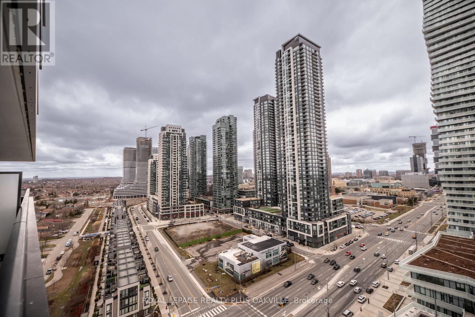 1505 - 505 Webb Drive, Mississauga (City Centre), Ontario  L5B 4A4 - Photo 31 - W12898412