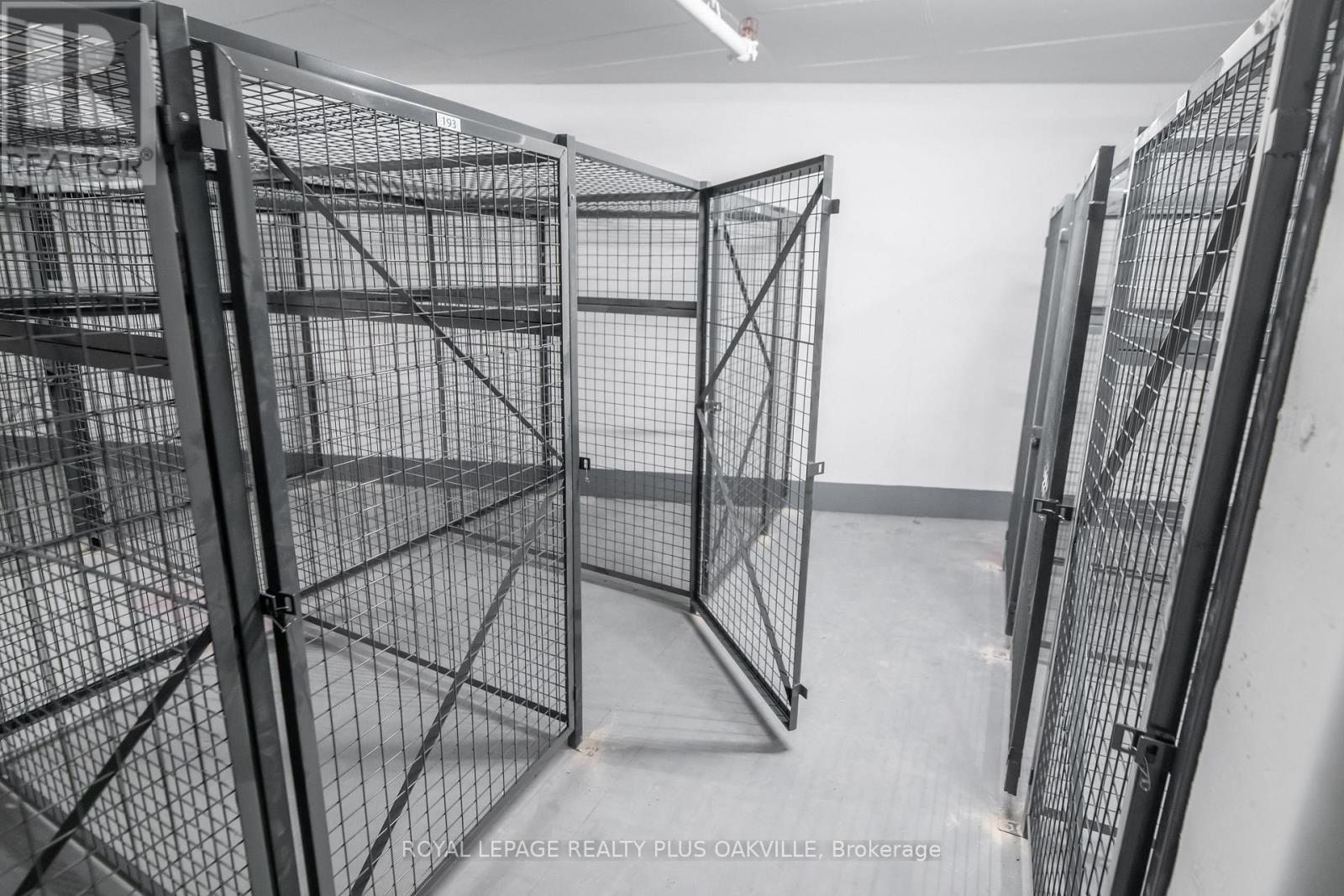 1505 - 505 Webb Drive, Mississauga (City Centre), Ontario  L5B 4A4 - Photo 41 - W12898412