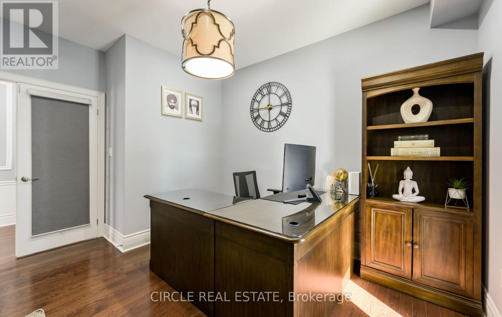 2 Learmont Avenue, Caledon, Ontario  L7C 3N3 - Photo 19 - W12898418