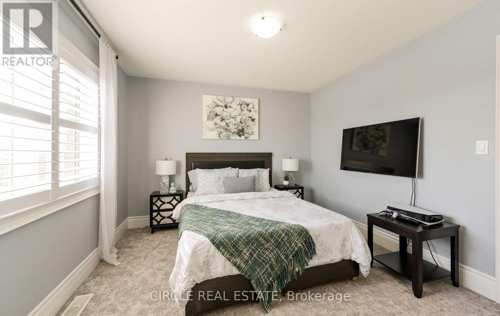 2 Learmont Avenue, Caledon, Ontario  L7C 3N3 - Photo 30 - W12898418