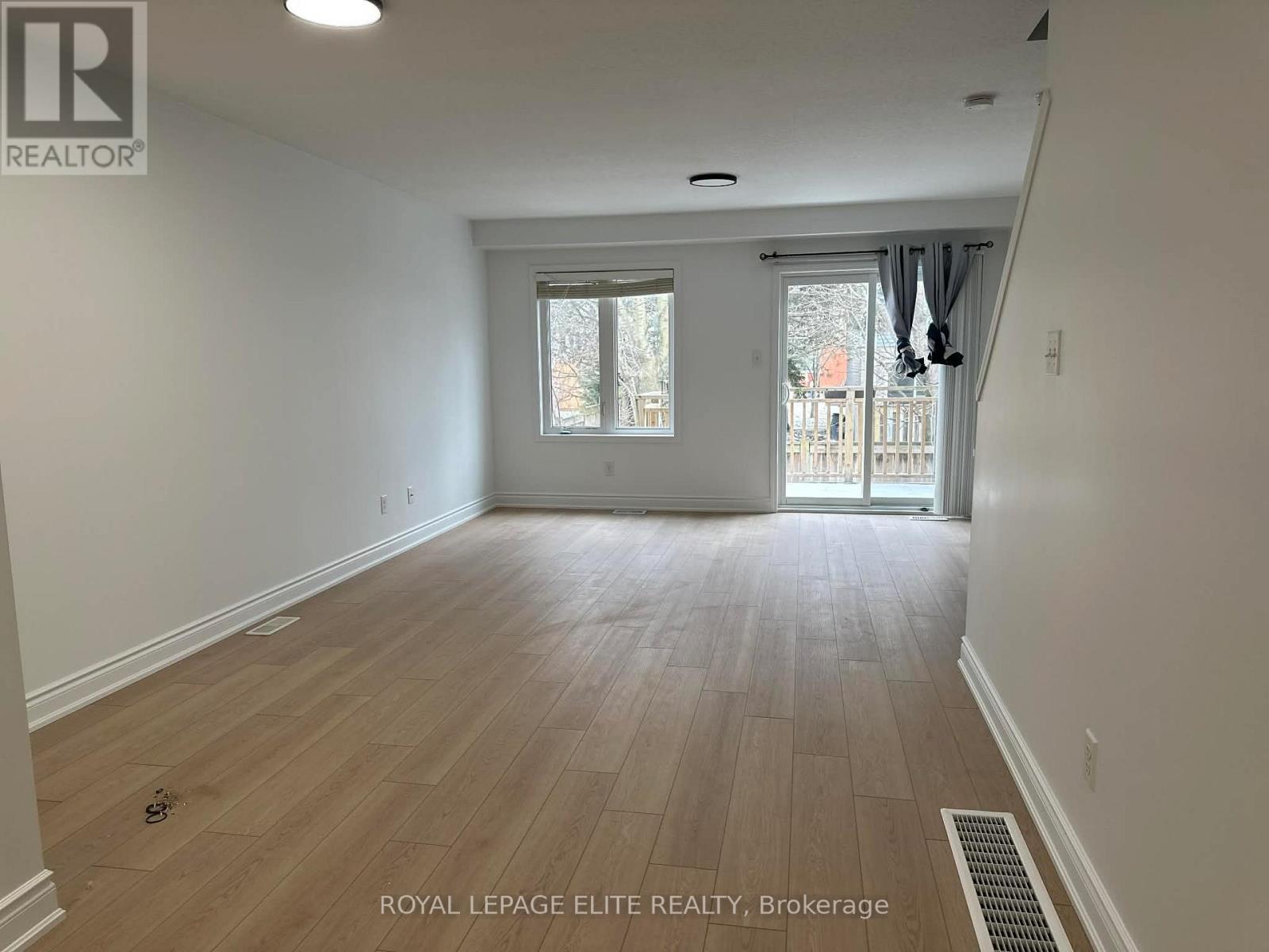 48 - 350 Dundas Street S, Cambridge, Ontario  N1R 5S2 - Photo 3 - X12898390