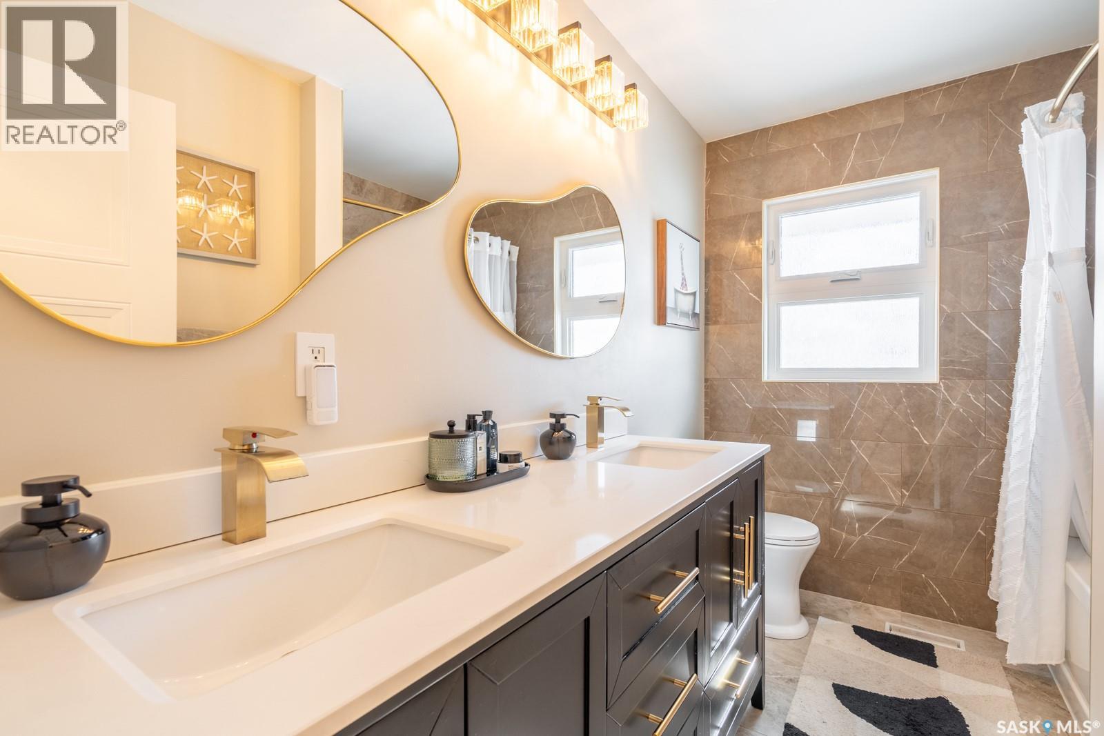 72 Dolphin Bay, Regina, Saskatchewan  S4S 4Z8 - Photo 15 - SK030551