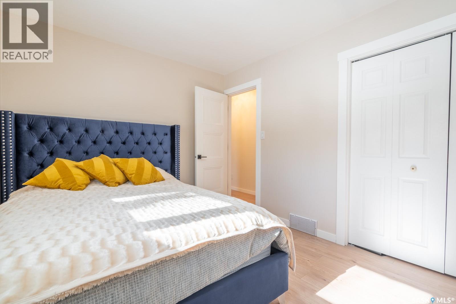 72 Dolphin Bay, Regina, Saskatchewan  S4S 4Z8 - Photo 17 - SK030551