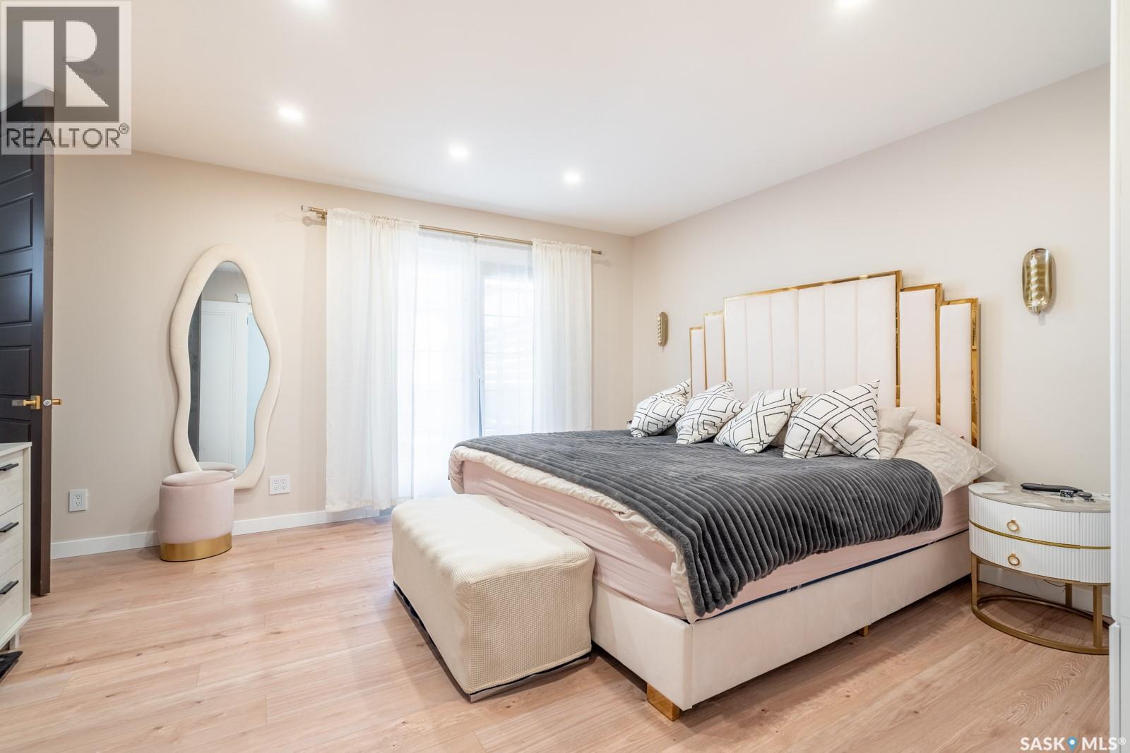 72 Dolphin Bay, Regina, Saskatchewan  S4S 4Z8 - Photo 18 - SK030551