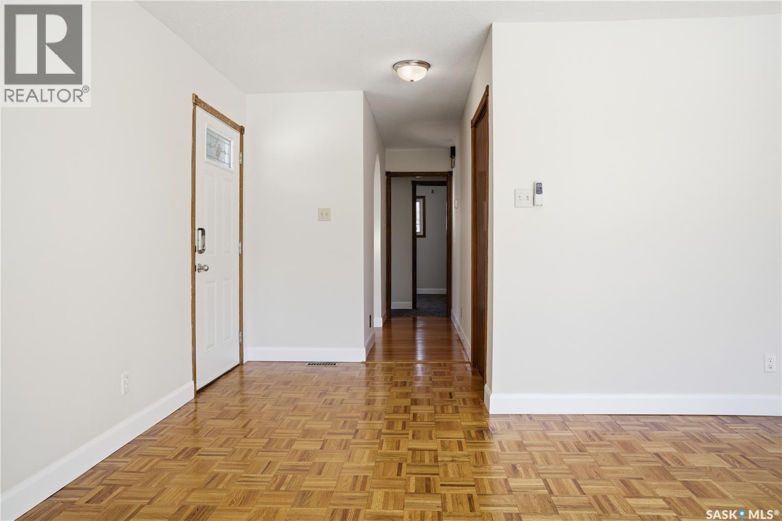 82 Burton Street, Grand Coulee, Saskatchewan  S4M 0A3 - Photo 19 - SK030507