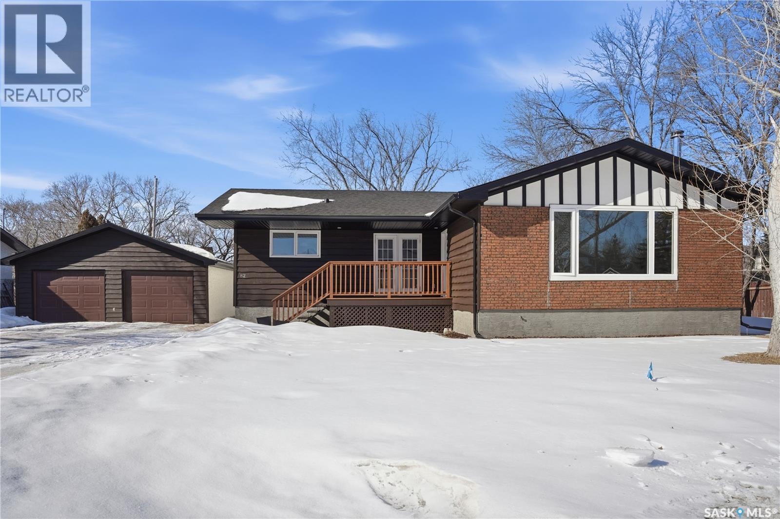 82 Burton Street, Grand Coulee, Saskatchewan  S4M 0A3 - Photo 2 - SK030507