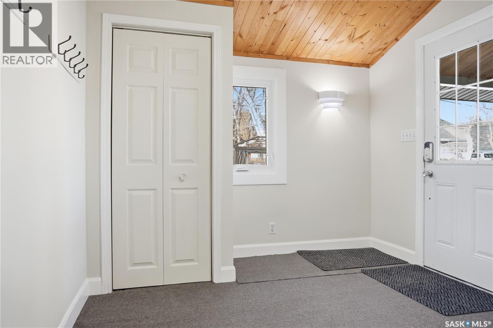 82 Burton Street, Grand Coulee, Saskatchewan  S4M 0A3 - Photo 21 - SK030507