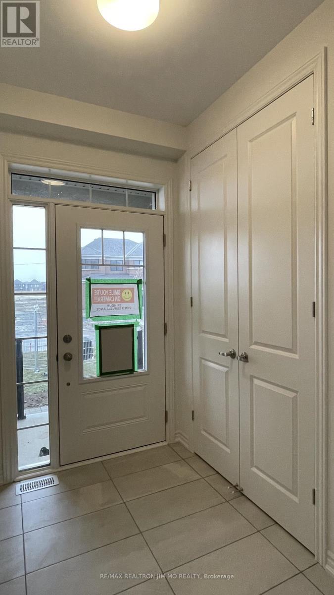 100 Sanderson Drive, Kawartha Lakes, Ontario  K9V 0S8 - Photo 3 - X12898160