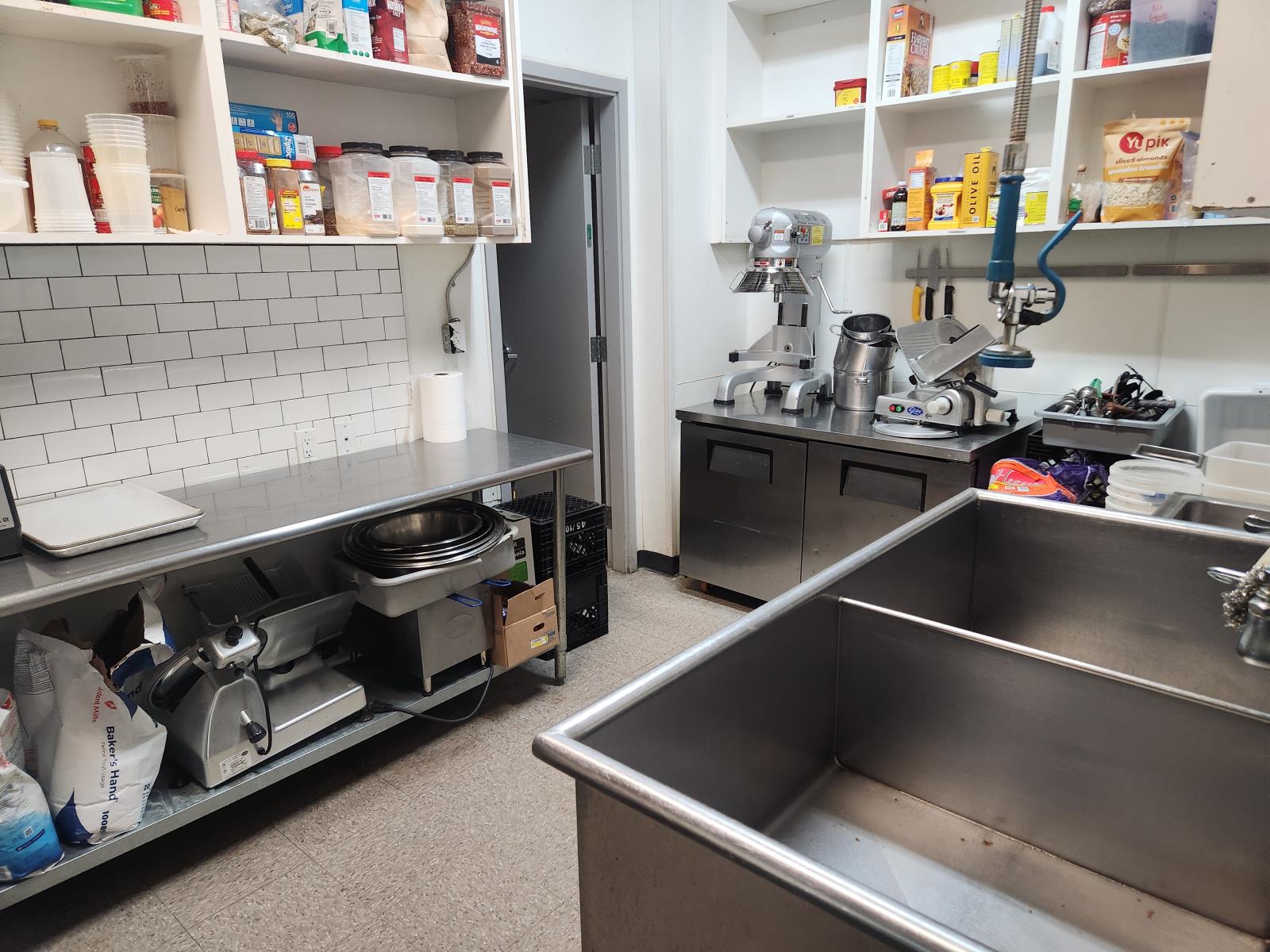 11969  Jasper Ave, Edmonton, Alberta  T5K 0P1 - Photo 10 - 44542321