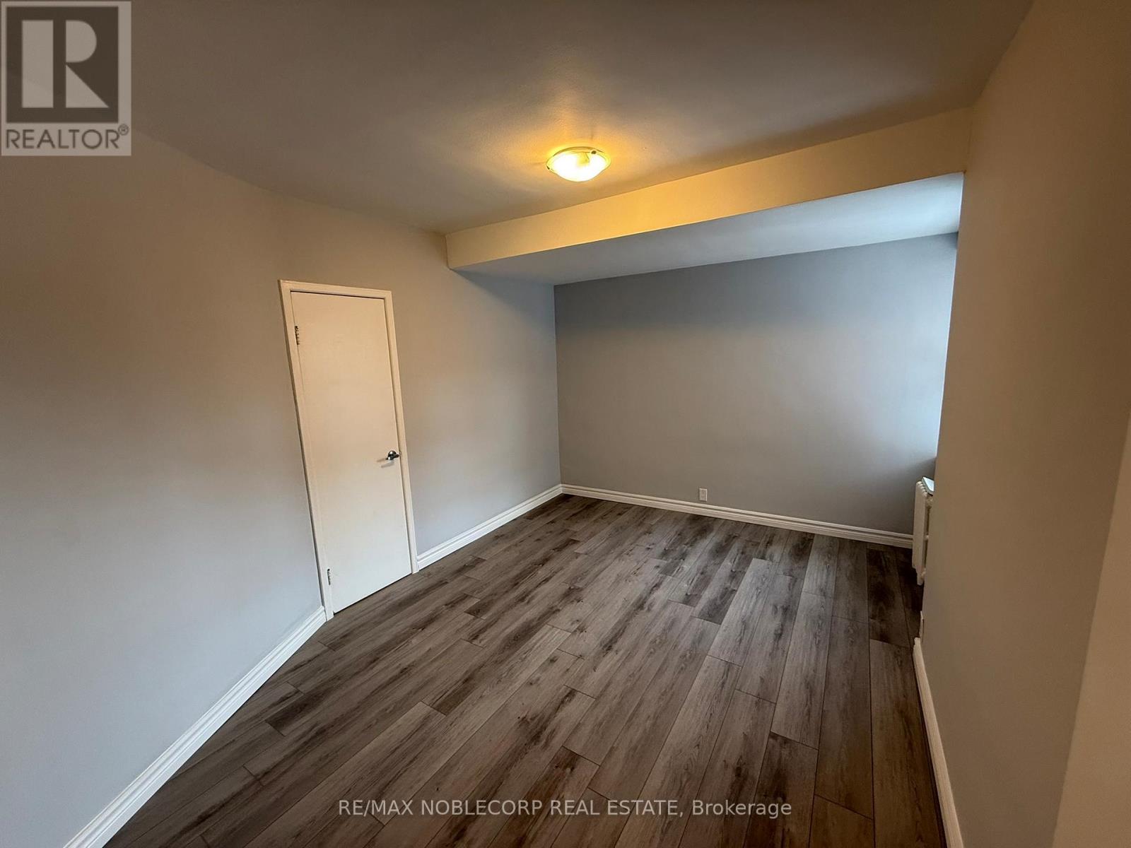 212 - 1315 Bayview Avenue, Toronto (Leaside), Ontario  M4G 2Z8 - Photo 8 - C12875262