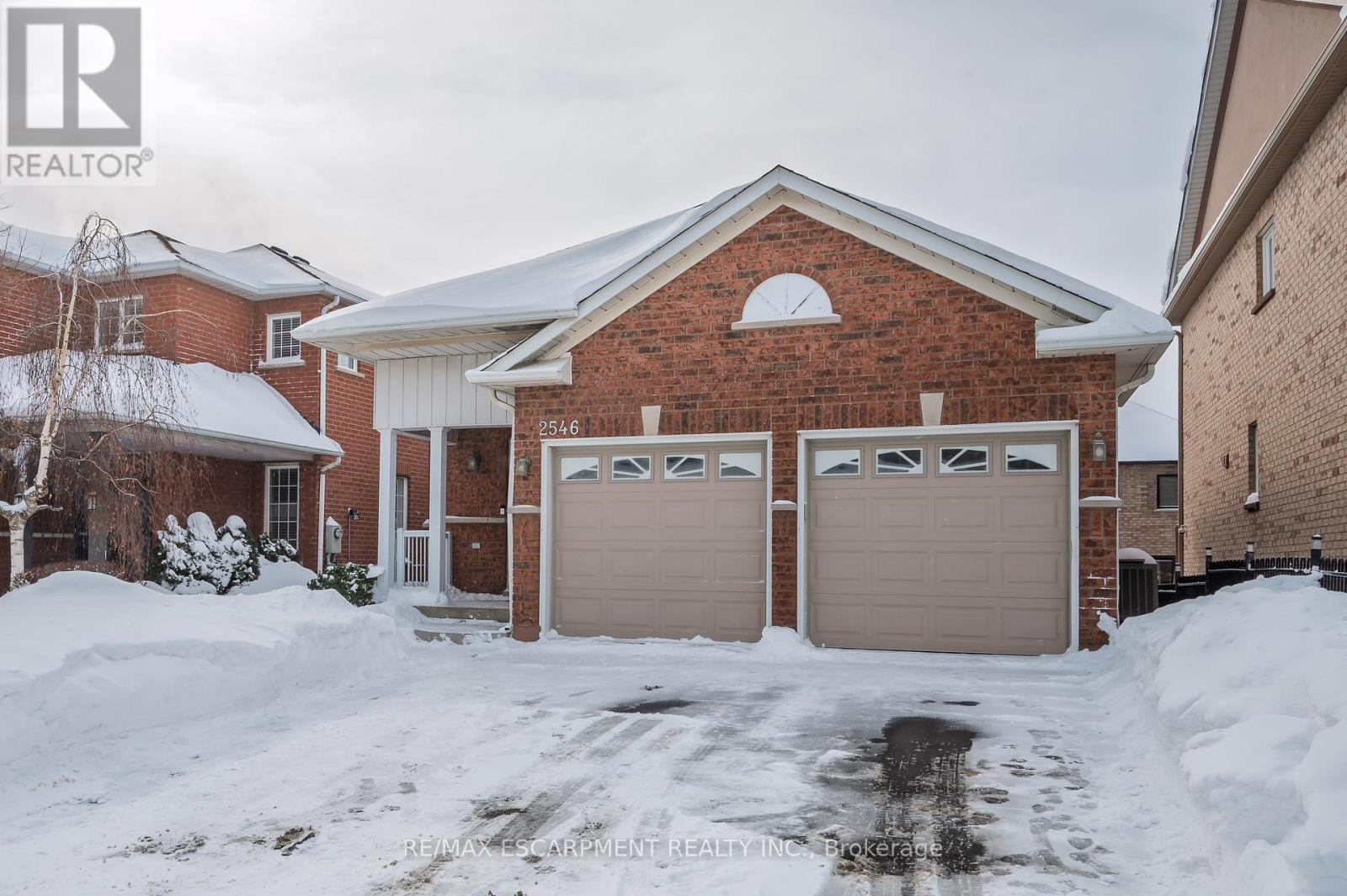 2546 NICHOLS DRIVE, Oakville, Ontario
