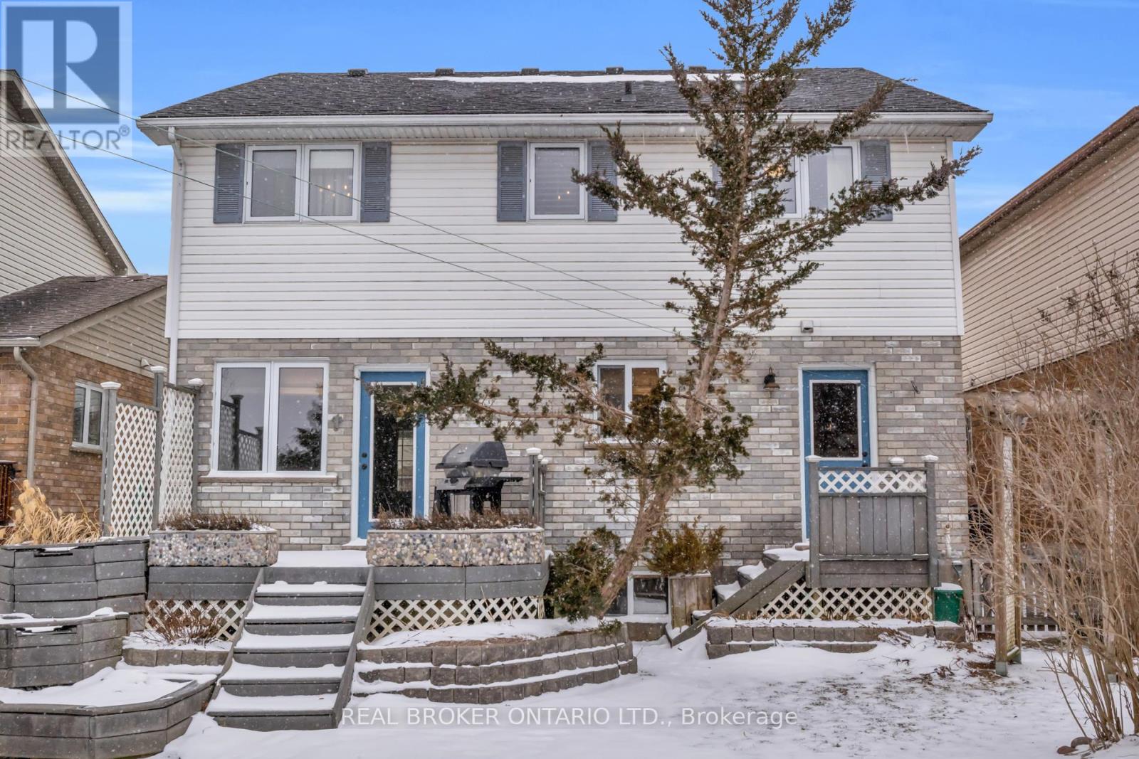 11 Raising Mill Gate, Woolwich, Ontario  N3B 3K8 - Photo 40 - X12896980