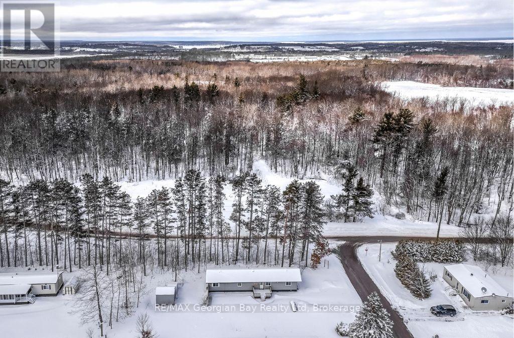 #1 - 5263 Elliott Side Road, Tay, Ontario  L4R 4K3 - Photo 2 - S12898494