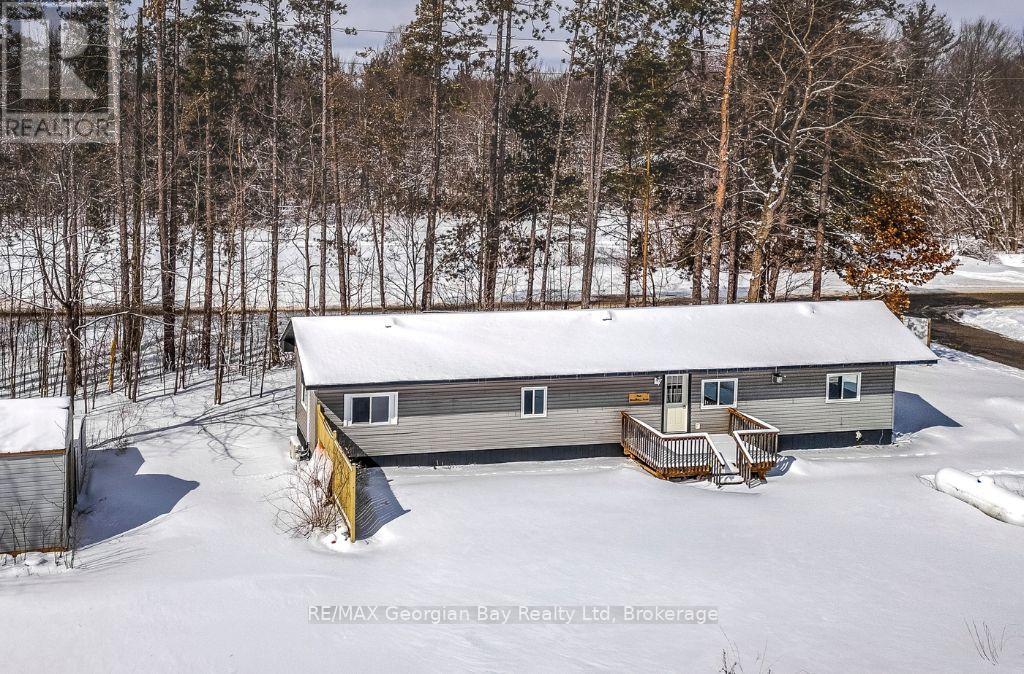 #1 - 5263 Elliott Side Road, Tay, Ontario  L4R 4K3 - Photo 3 - S12898494