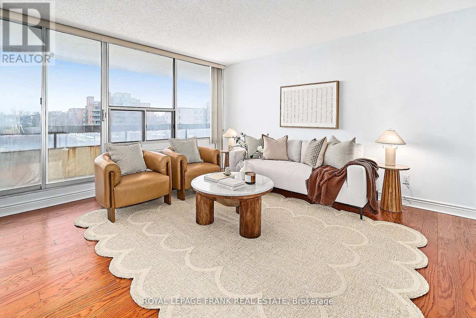 505 - 55 William Street E, Oshawa (Mclaughlin), Ontario  L1G 7C9 - Photo 5 - E12898528