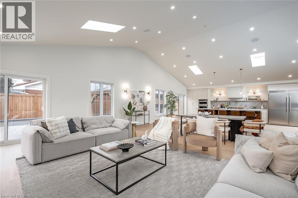 251 Glen Afton Drive, Burlington, Ontario  L7L 1G8 - Photo 11 - 40812768