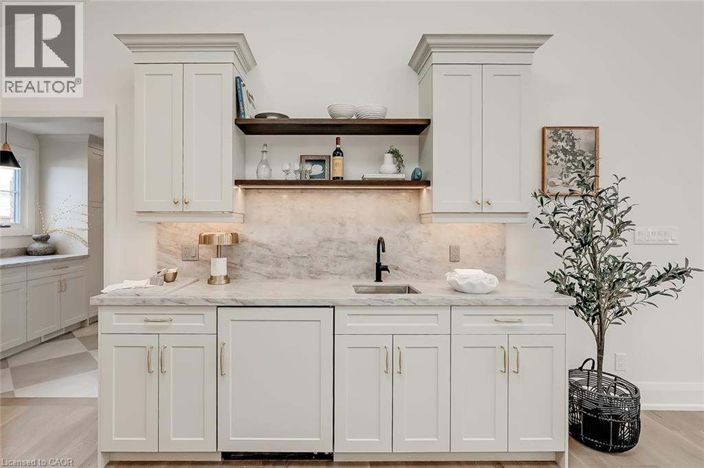 251 Glen Afton Drive, Burlington, Ontario  L7L 1G8 - Photo 19 - 40812768