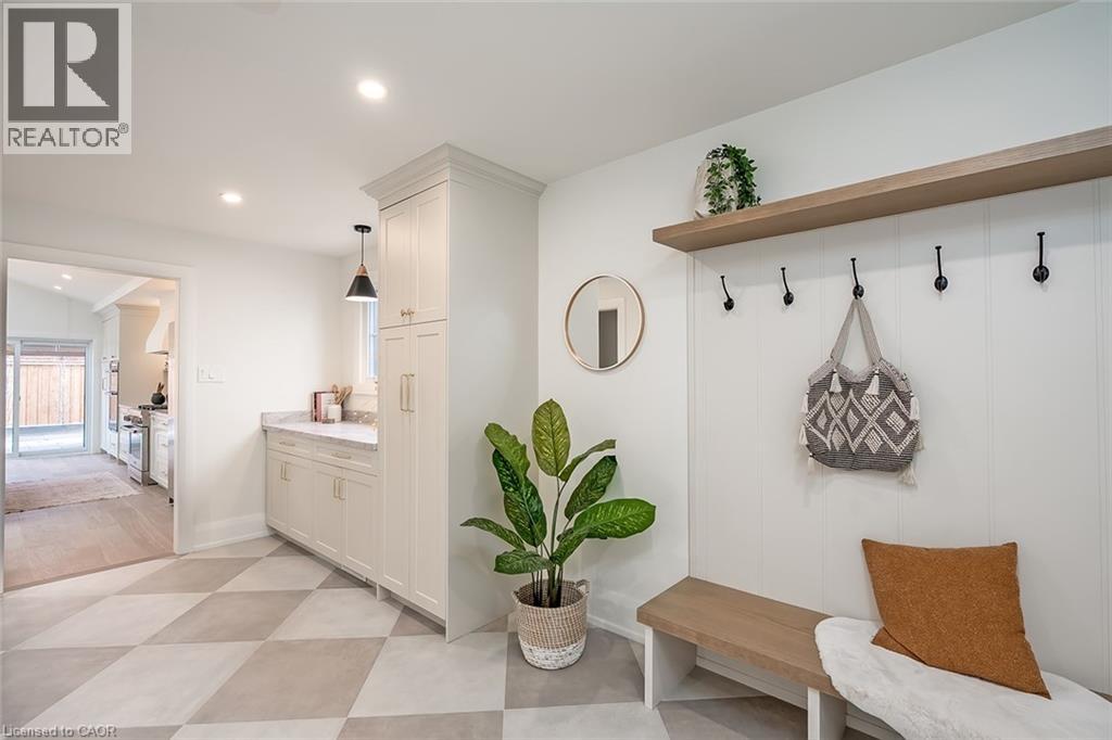 251 Glen Afton Drive, Burlington, Ontario  L7L 1G8 - Photo 21 - 40812768