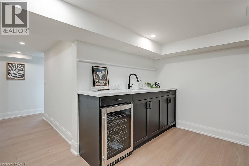 251 Glen Afton Drive, Burlington, Ontario  L7L 1G8 - Photo 43 - 40812768