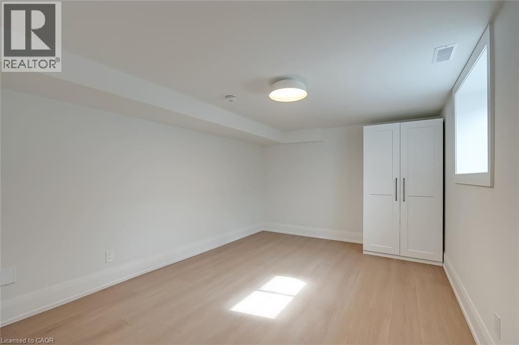 251 Glen Afton Drive, Burlington, Ontario  L7L 1G8 - Photo 44 - 40812768