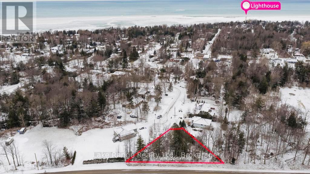 121 Onandago Place, Huron-Kinloss, Ontario  N0G 2R0 - Photo 4 - X12898470