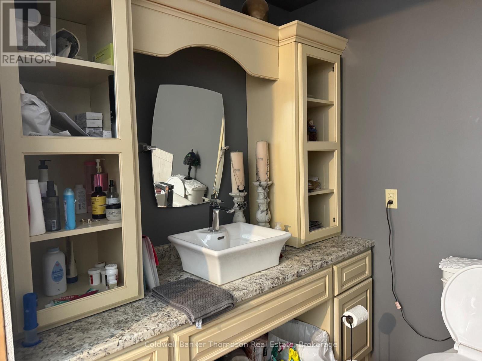 605 Sweezy Street, Powassan, Ontario  P0H 2L0 - Photo 10 - X12898496