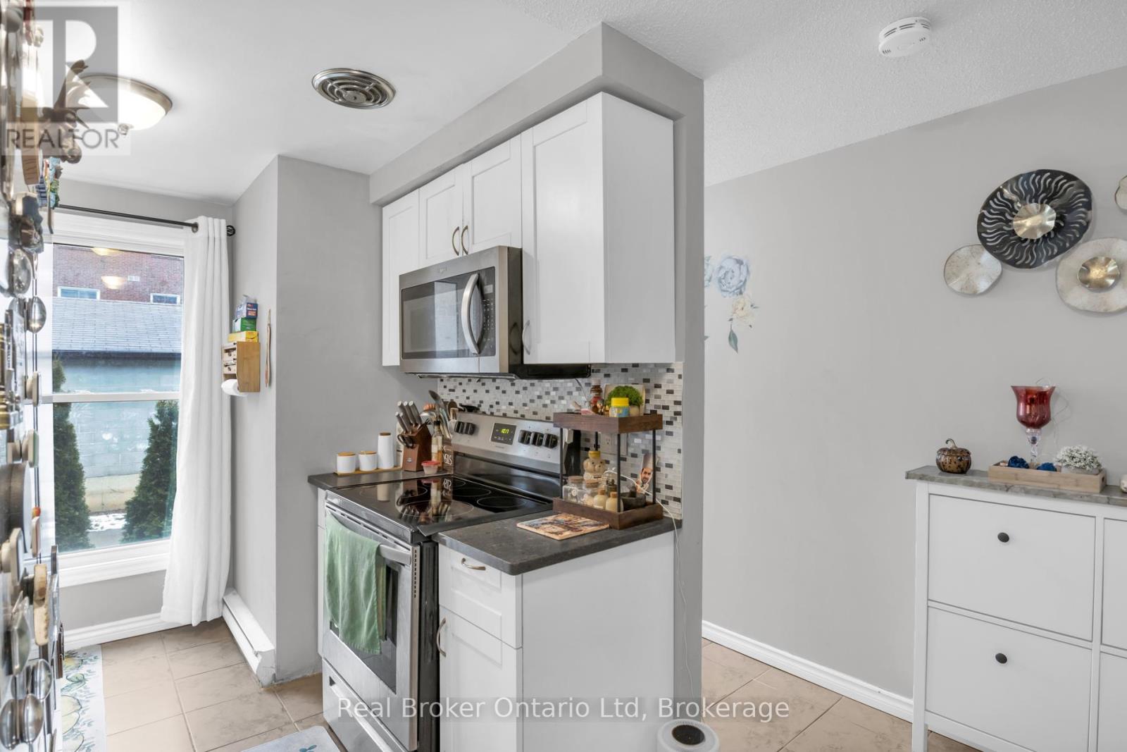 57 - 35 Breckenridge Drive, Kitchener, Ontario  N2B 3H5 - Photo 11 - X12898556